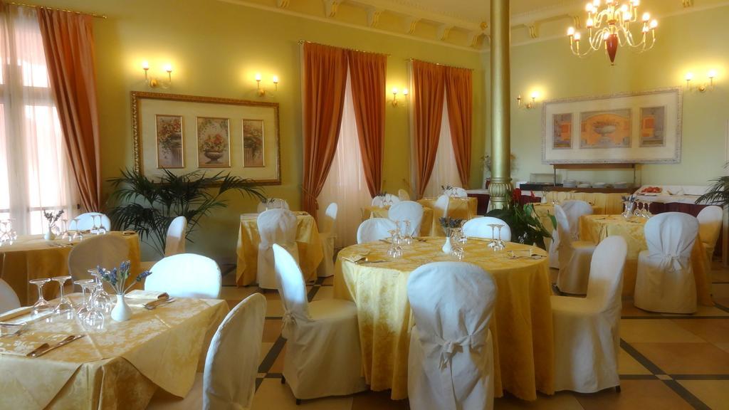 Hotel Belvedere Verbania Ngoại thất bức ảnh