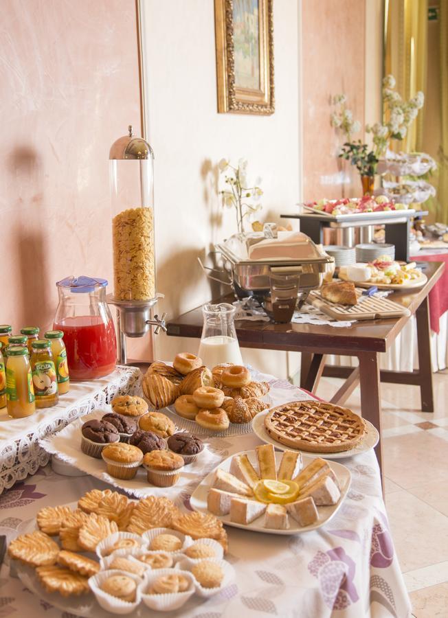 Hotel Belvedere Verbania Ngoại thất bức ảnh
