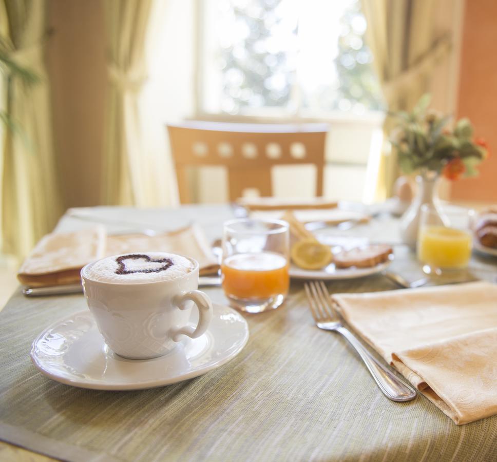 Hotel Belvedere Verbania Ngoại thất bức ảnh